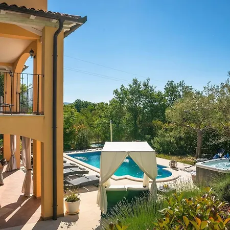 Villa Luxury With A Swimming Pool Rakalj, Marcana - 26928 Rakalj