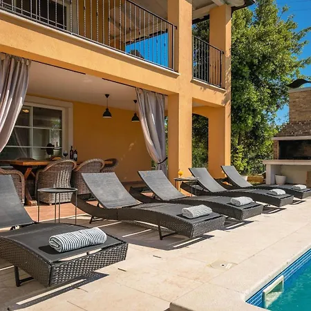 Villa Luxury With A Swimming Pool Rakalj, Marcana - 26928 Rakalj